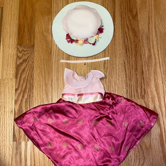 Rebecca’s Movie Premiere Dress Set - Picture 1 of 4